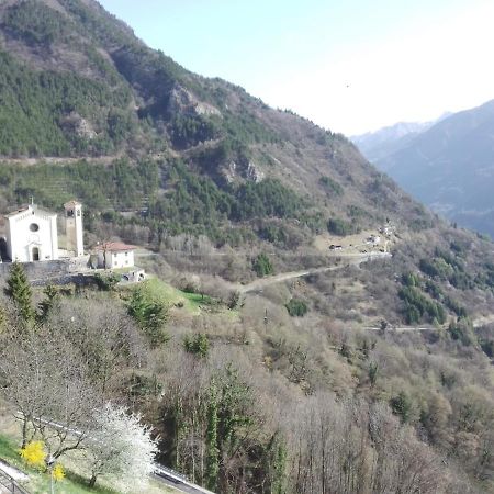 Locanda Dei Castellani Castel Condino Exterior foto